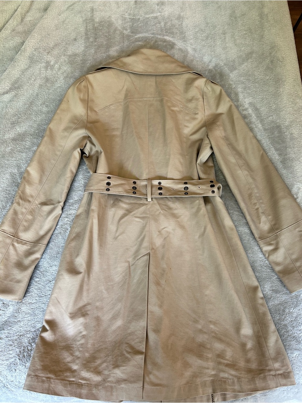 Kenneth Cole New York Beige Leather Trench Coat with Belt - Picture 2 of 3